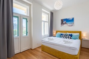 Apartment (Camelia)