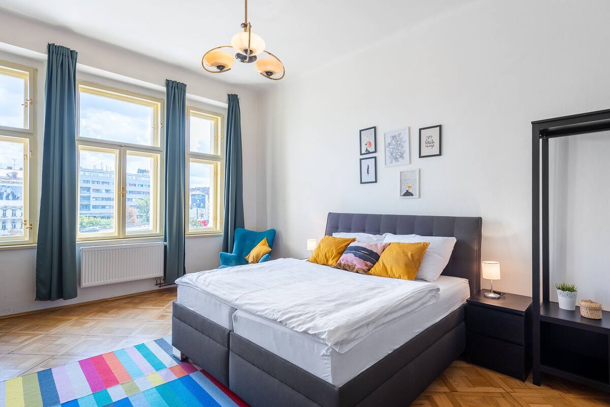 Apartment (Dahlia)