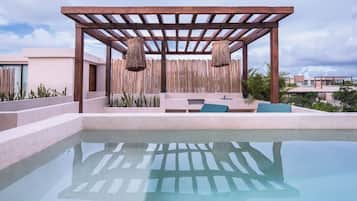 Luxury Rooftop Apartment, 3 Bedrooms, Private Pool, Garden View | Terraza o patio