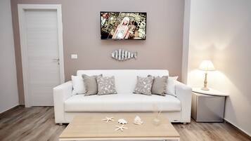 Superior-Zimmer, Whirlpool | 1 Schlafzimmer, hochwertige Bettwaren, Daunenbettdecken