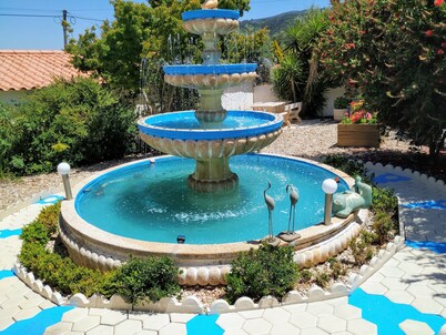 Ideal for your family holidays, or romantic breaks In relaxing peace and quiet. 