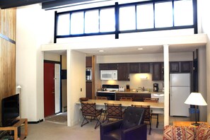 Private kitchen - Goldcamp II H-119 By Peak Property Management (Breckenridge)