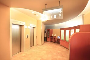 Lobby - R&B Morioka-ekimae (Morioka)