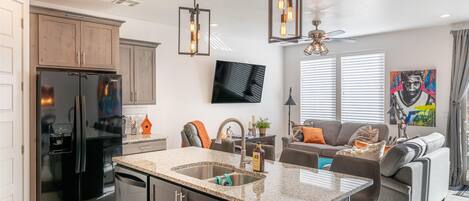 Townhome, Multiple Beds (Rendezvous) | Private kitchen | Toaster, blender, mixer, toaster oven