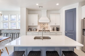 Townhome, Multiple Beds (Oasis by the Pool) | Private kitchen - Oasis by the Pool (St. George)