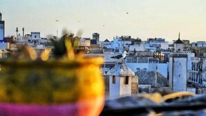 Unclassified image, 4 of 27, button - Moga Hostel (Essaouira)