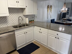 Interior - Ocean View 2 Bed, 2 Bath, Steps to the Beach - Spanish Trace 240 (St. Augustine)