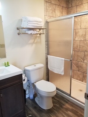Chambre Double Deluxe | Salle de bain