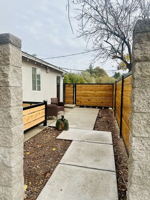 Enceinte de l’hébergement