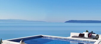 Villa Glory Grande mit Pool