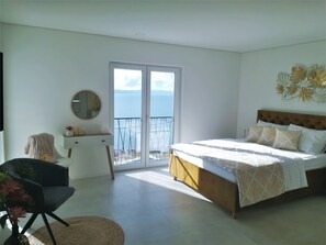 3 Schlafzimmer, Zimmersafe, Bügeleisen/Bügelbrett, Reisekinderbett