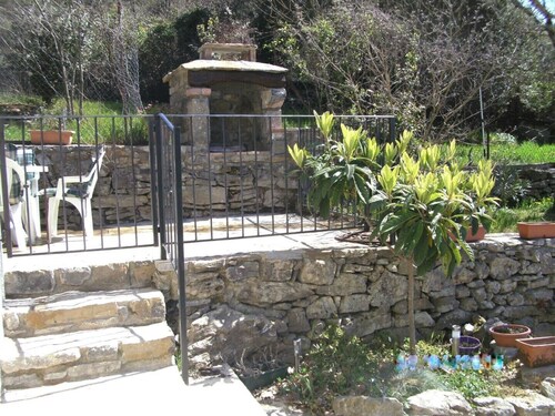 La Maison Charmante - Attractive cottage for 6 persons with garden furniture