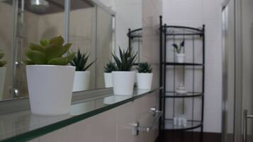 Pantofole, asciugamani