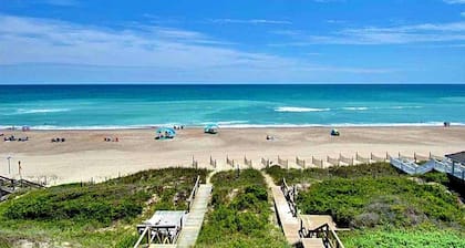 Dunecliff East is beautiful 5BR OCEANFRONT – Perf for Families!