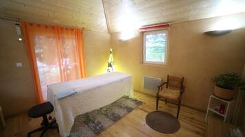 Deep-tissue massages, massages