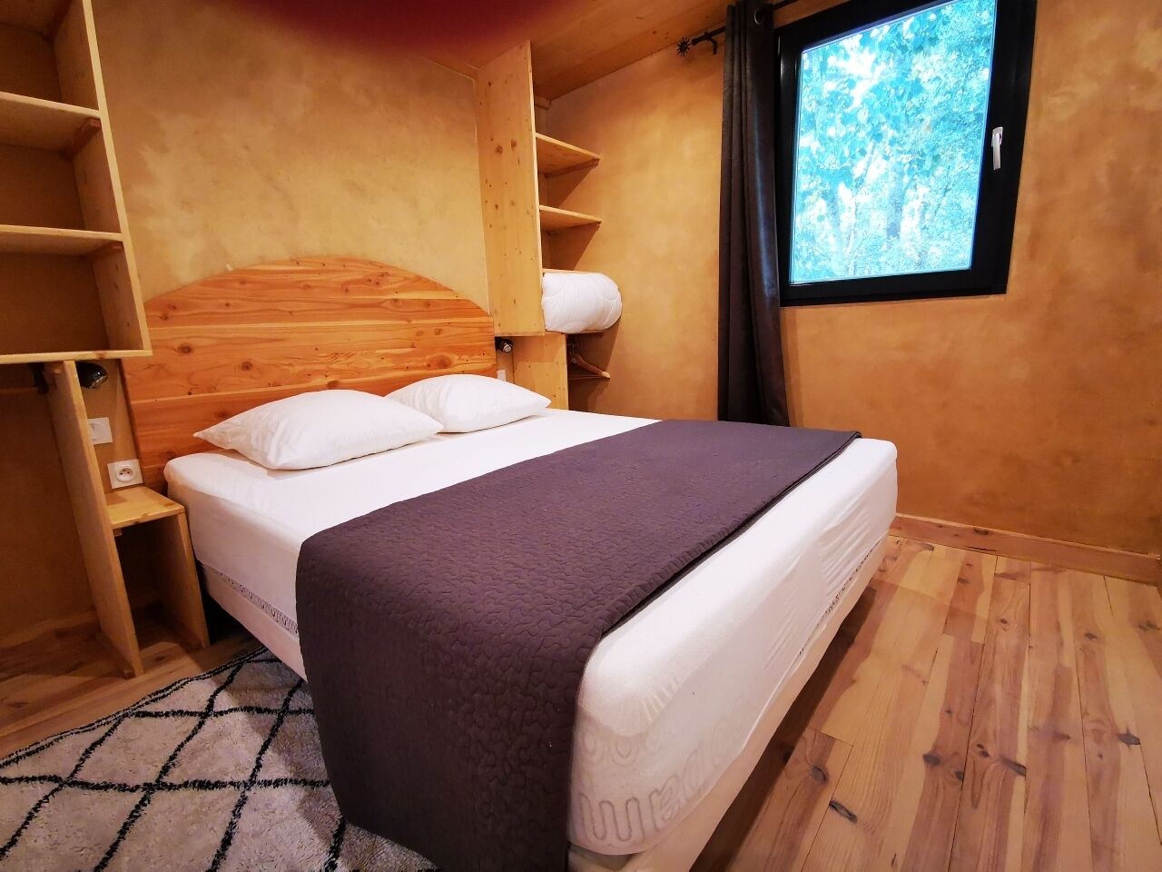 Premium Cottage, Private Bathroom (L'andaréenne) | Hypo-allergenic bedding, individually decorated, individually furnished