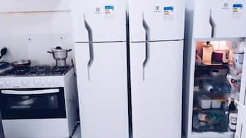 Fridge, microwave, oven, cookware/dishes/utensils
