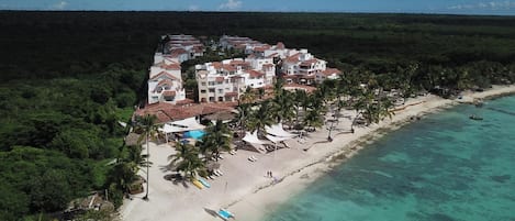 Sun-loungers, beach towels