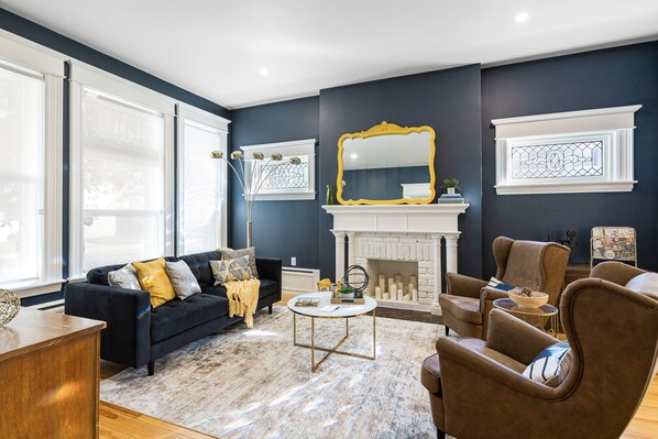 Luxury House | Living area