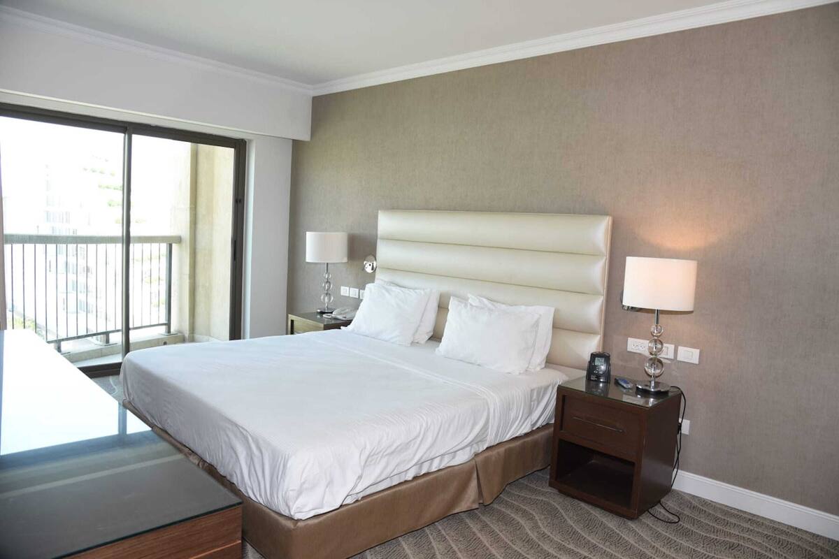 Appartement Supérieur | 1 chambre, coffres-forts dans les chambres, décoration personnalisée