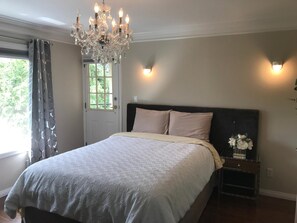 Desk, blackout curtains, free WiFi, bed sheets