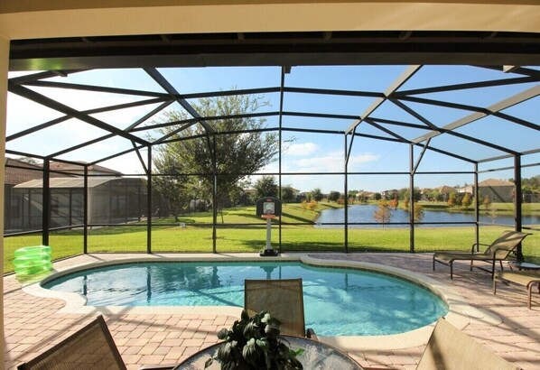 Villa | Pool