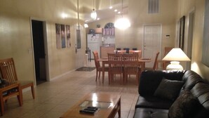 Villa | Living room | Flat-screen TV, DVD player - Indian Pointe 5 bed / 3 Bath Home (Kissimmee)