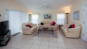Unclassified image, 2 of 18, button - R1 Clear Creek 4 bed / 3 Bath (Clermont)