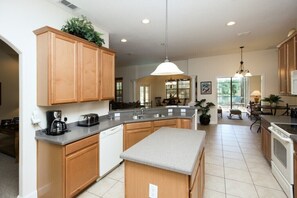 Villa | Private kitchen