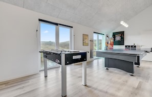 Spielezimmer