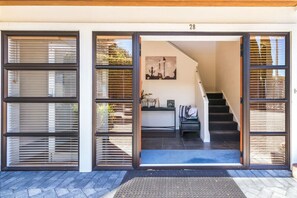 Exterior detail - 28 Mclauchlan Terrace (Taupo)