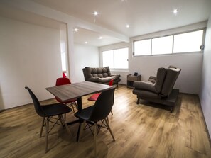 Junior Suite | Living area