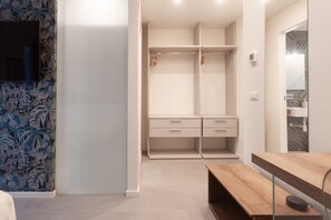 Double Room, Balcony | Premium bedding, down comforters, pillowtop beds, desk - CasaVostra al Parco (Catania)