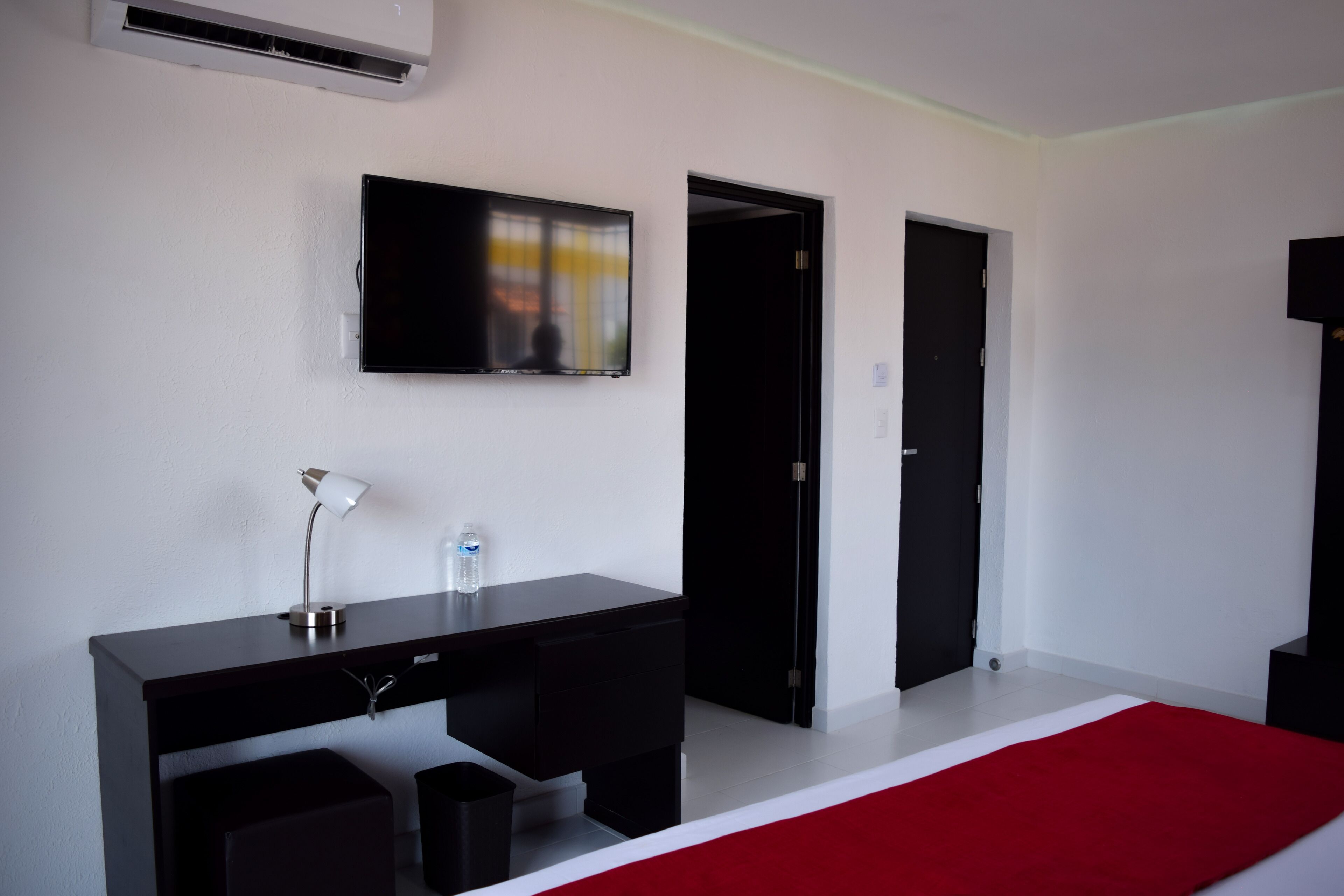 deluxe king room | 1 bedroom, premium bedding, desk, iron/ironing board