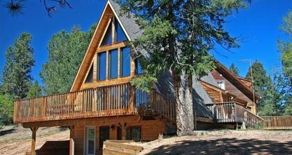 Mountain Chalet W/Pikes Peak View, 10 Bdrms.