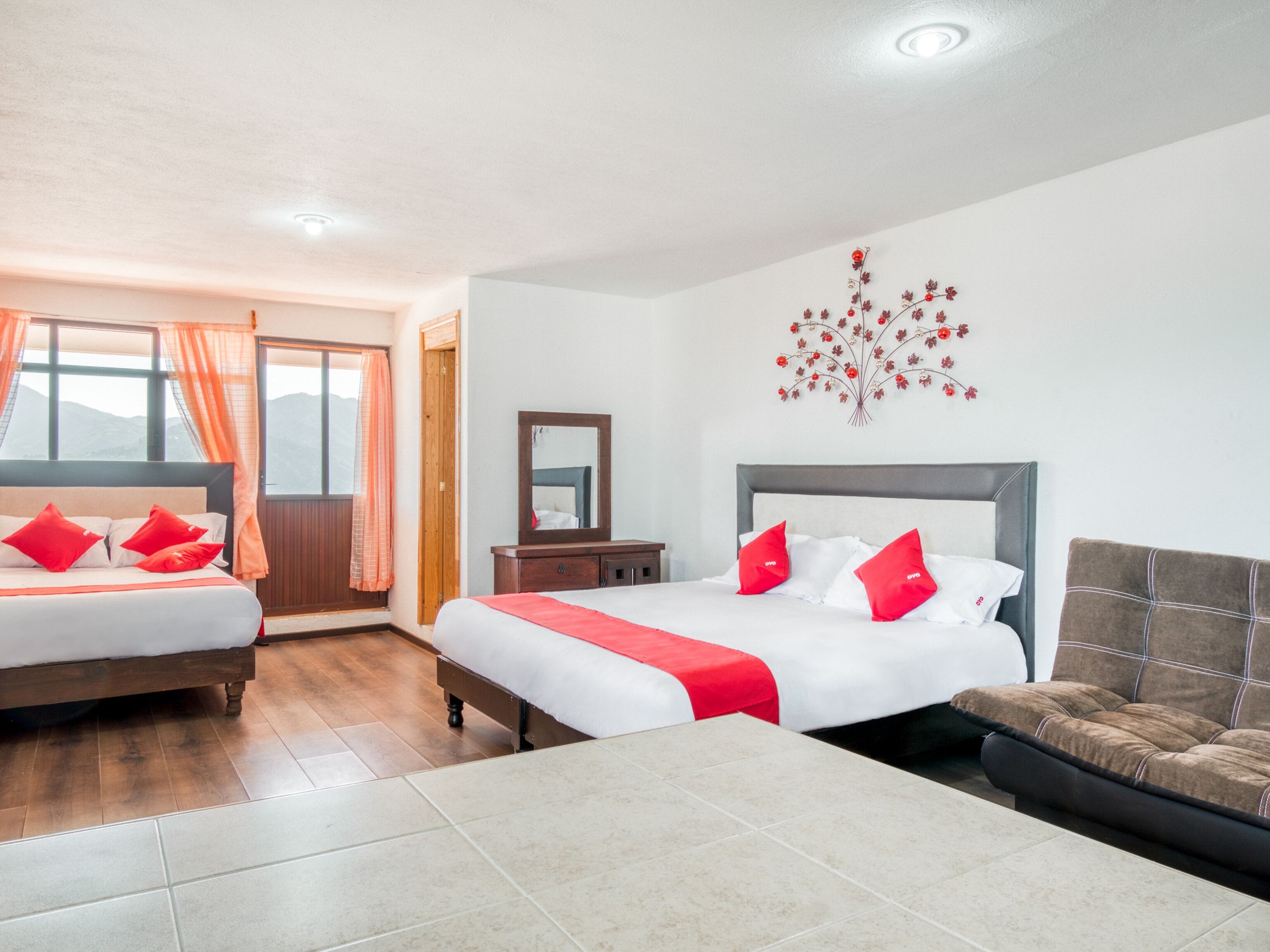 Free WiFi, bed sheets