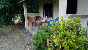 ห้องอีโคโนมีดับเบิล | ลานระเบียง/นอกชาน