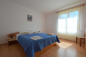 3 slaapkamers, gratis wifi, beddengoed
