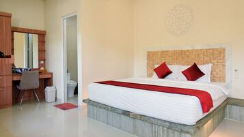 Habitació Deluxe | Minibar, caixa forta a l'habitació i escriptori