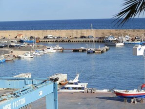 Marina - PIERRETTE,Ideal house for your holidays near the sea, free wifi, optional air conditioningl, pets allowed, dog’s beach (Delta de l'ebre)