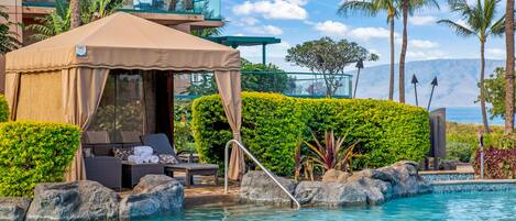 Een verwarmd zwembad