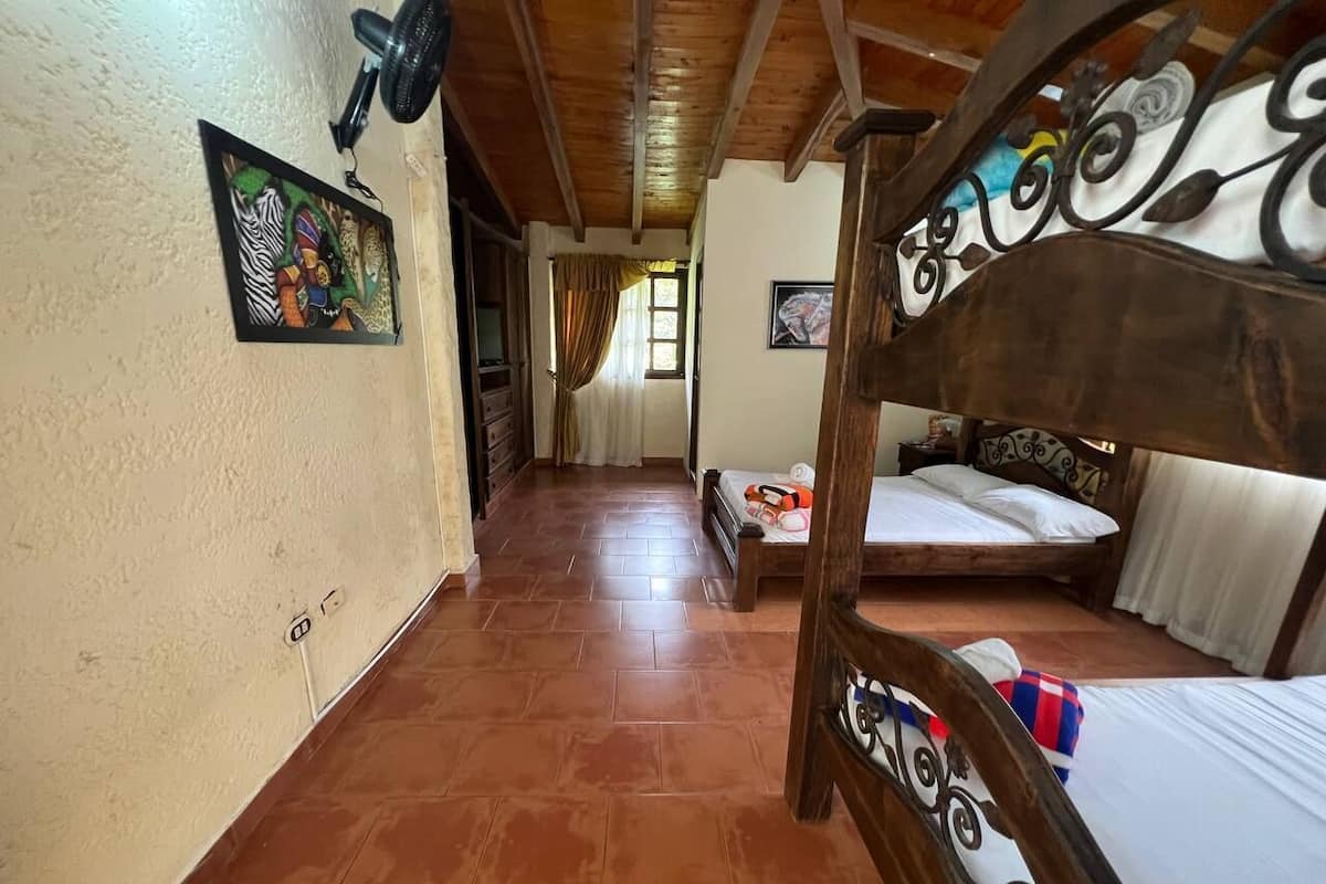 Family Double Room | 1 bedroom, Select Comfort beds, soundproofing, free WiFi