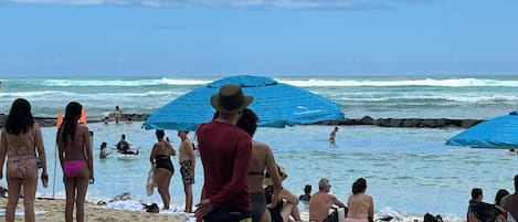 In Strandnähe, Liegestühle