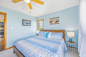 5 bedrooms, free WiFi, bed sheets