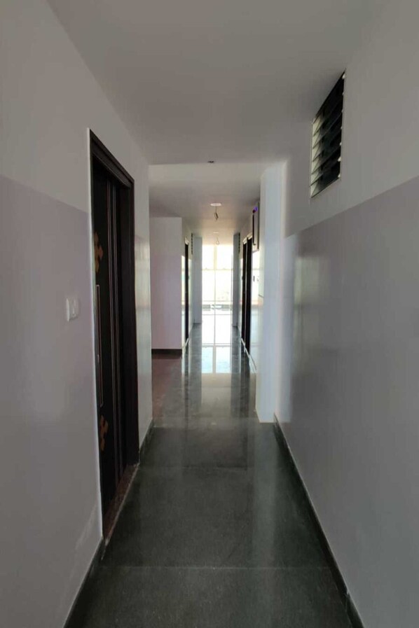 Lobby - I Cloud-Elite Suites (Bengaluru)