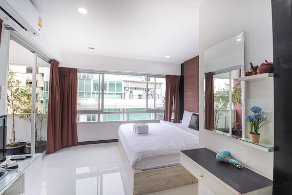 Exclusive 2 Bedroom Apartment for 6 Pax (51A)
