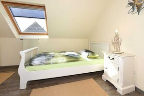 2 Schlafzimmer, Reisekinderbett, WLAN