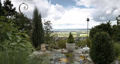 House Talblick Apartment Löwenstein for up to 6 persons