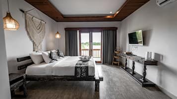 1 bedroom, in-room safe, iron/ironing board, free WiFi