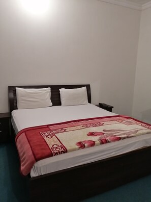 Deluxe-Zimmer | Verdunkelungsvorhänge, schallisolierte Zimmer, kostenloses WLAN